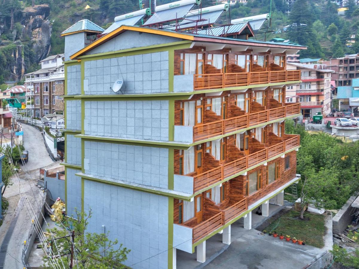 Отель Swastik Grand Manali Экстерьер фото