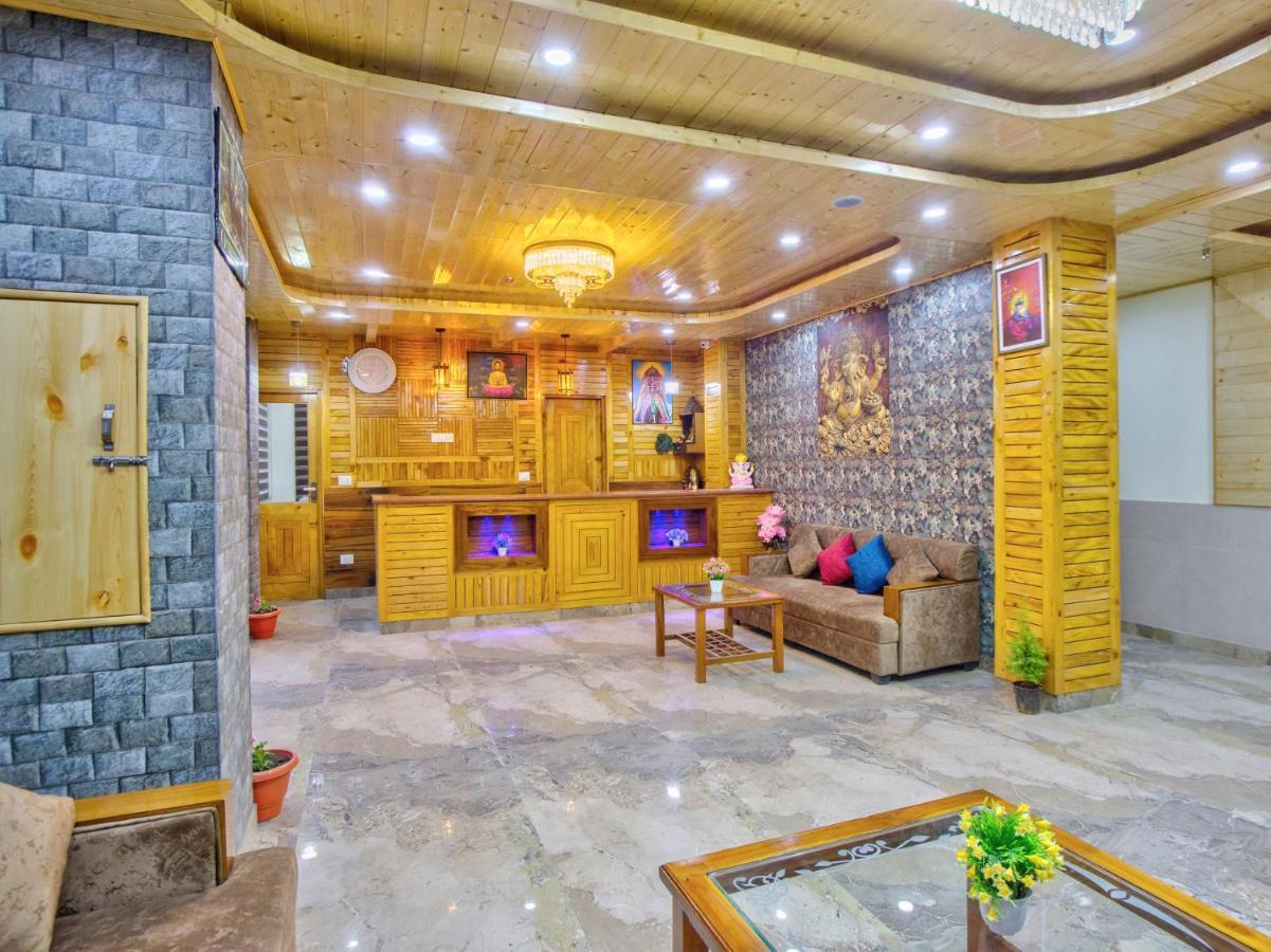 Отель Swastik Grand Manali Экстерьер фото